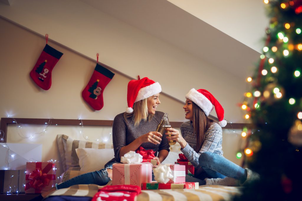 Regali Di Natale Tra Amiche.Regali Di Natale Ecco Come Fare Davvero Felici Le Amiche Pupa Style